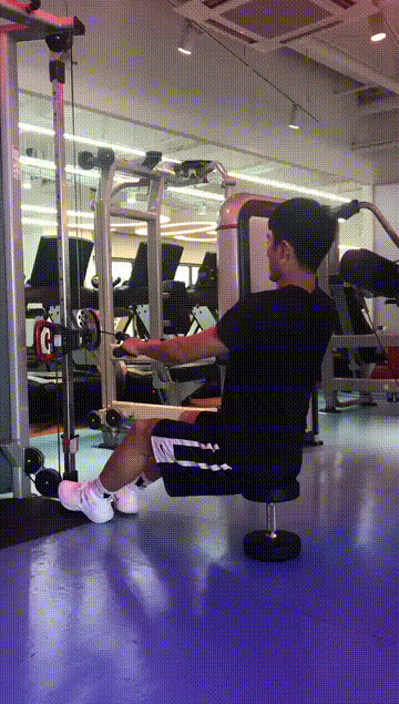 纯靠手臂引体向上_引体练手臂_引体手臂不能完全放到