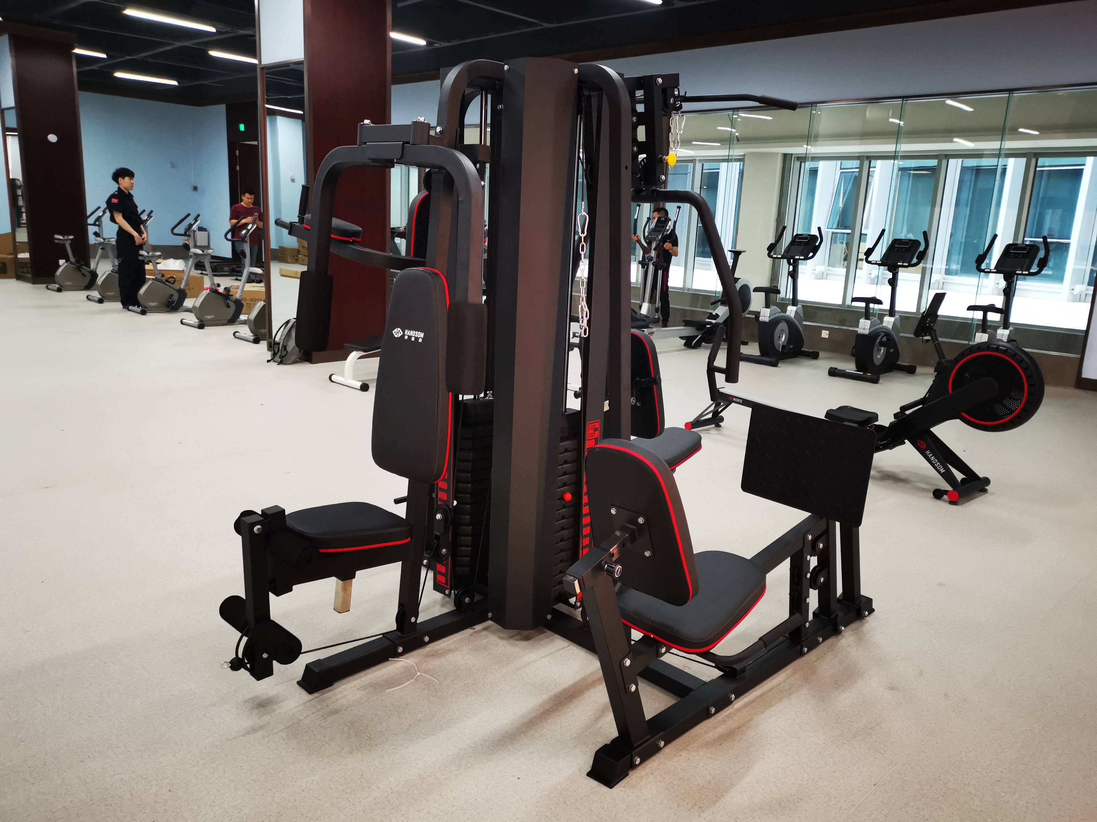 综合训练器正确使用方法_综合训练器功能及使用技巧_综合训练器锻炼轨迹