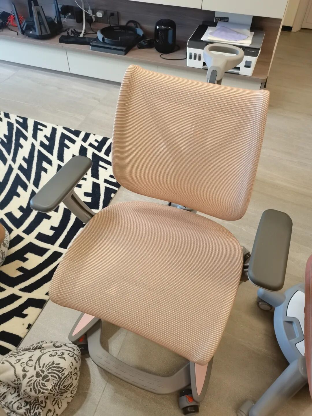 人体工学椅推荐_学习椅选购_髋关节训练椅