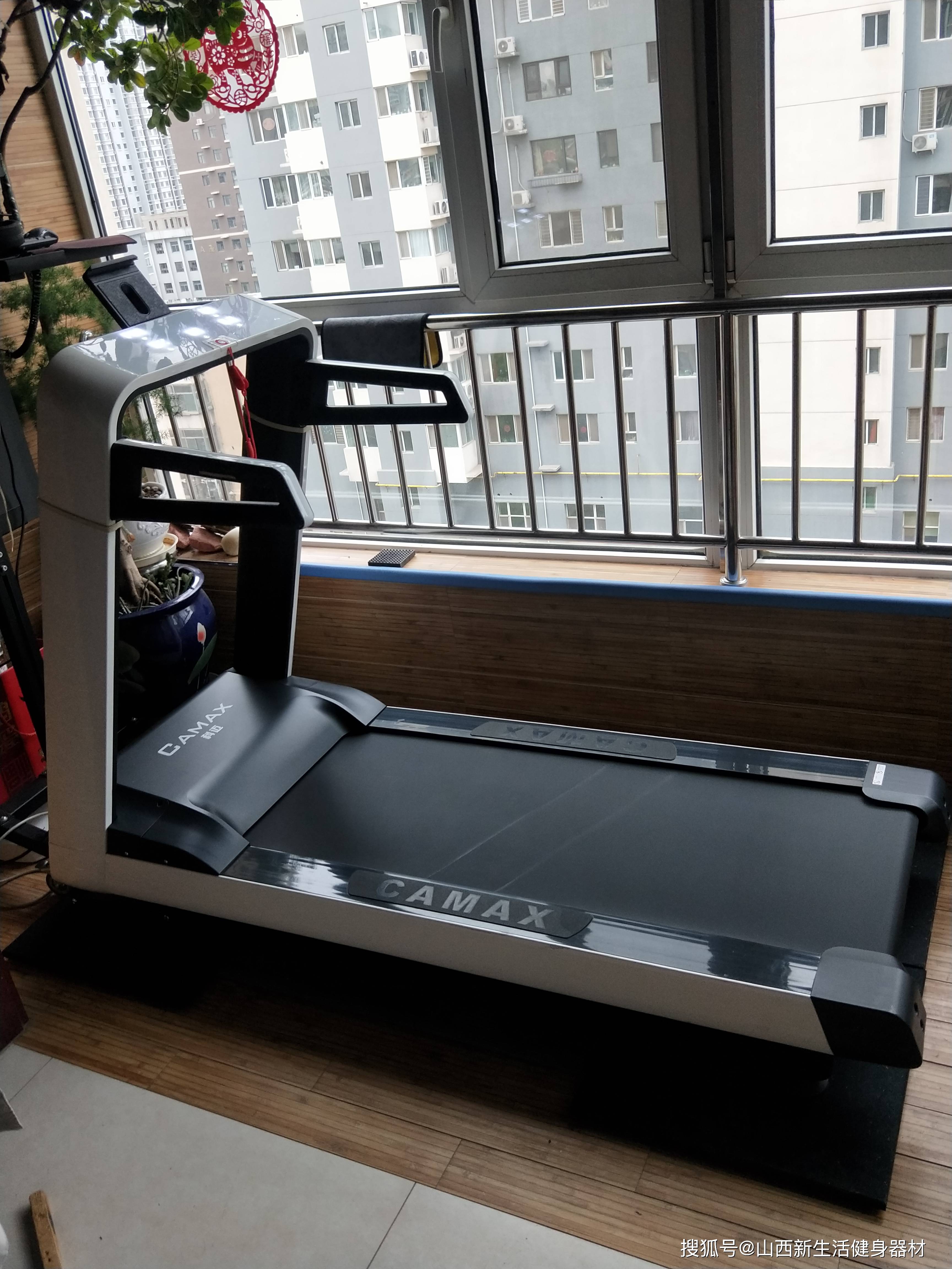 网上买什么牌子跑步机好?_性价比高的跑步机品牌_高端跑步机品牌