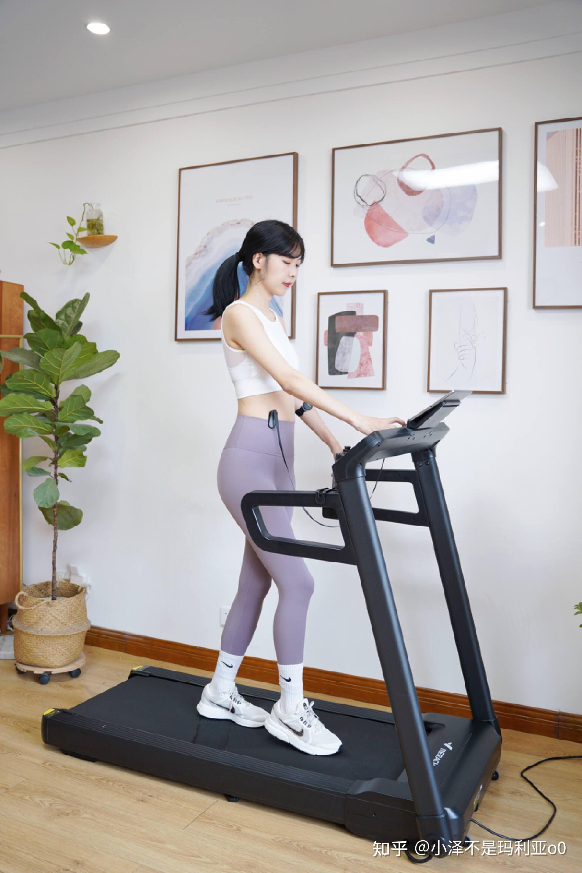 燃脂效率与安全性分析_跑步机 减震什么牌子好_户外跑与跑步机对比
