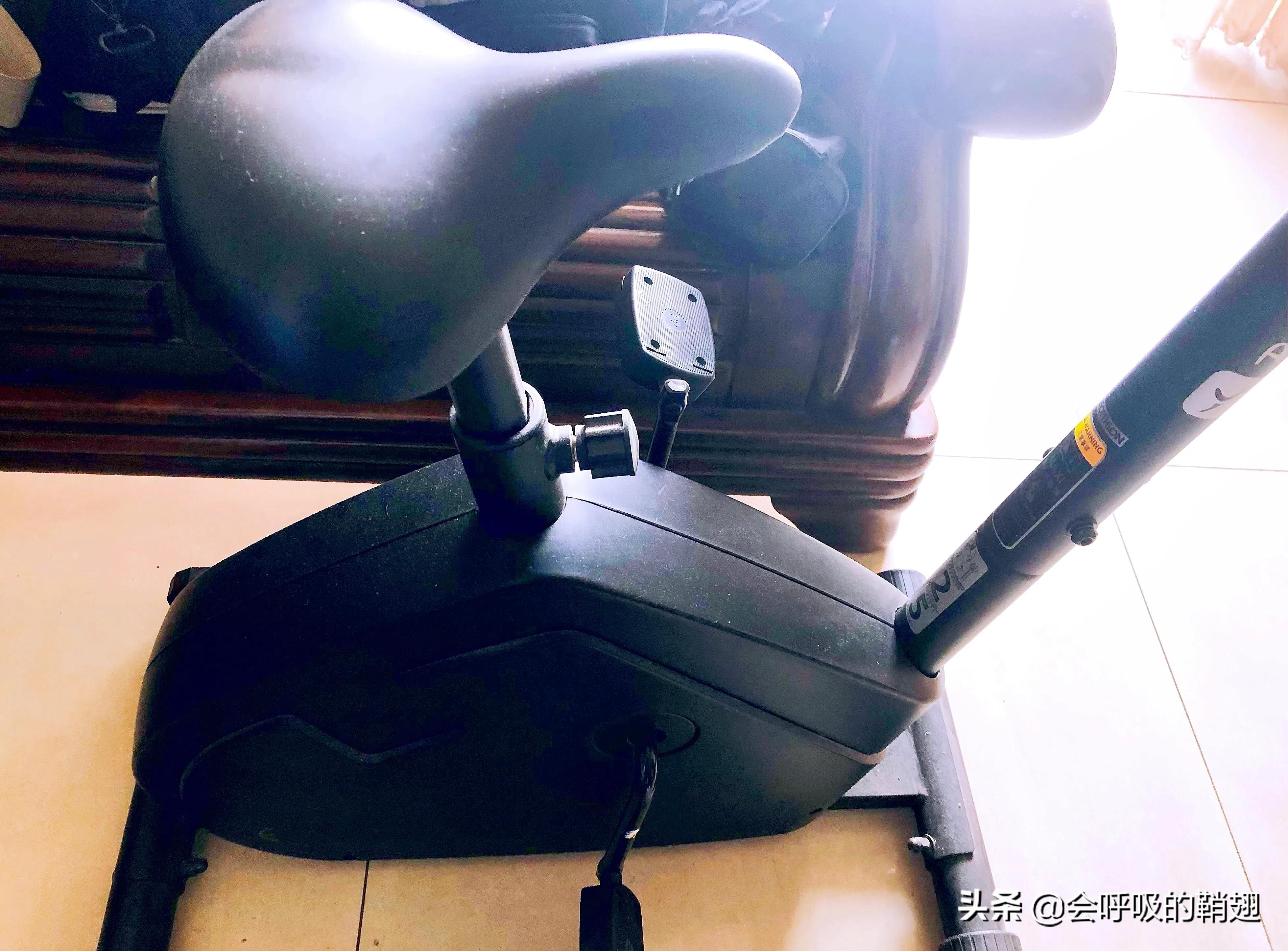 网上买跑步机什么牌子好_运动产品使用心得_家庭运动产品分享