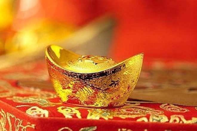 属蛇和属猪很幸福_生肖蛇性格特点_生肖蛇恋爱困扰