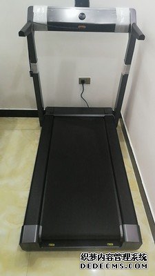 小金跑步机怎么样，质量垃不垃圾？究竟是不是牌子？(图2)