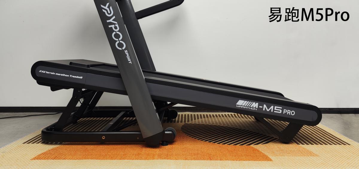 跑步机什么牌子好家用_跑步机爬坡减脂效果_坡度高跑步机选购