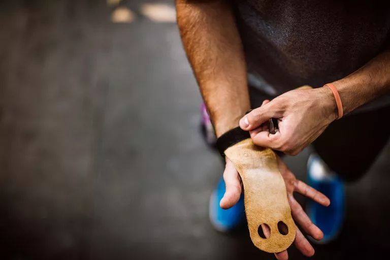 妖精漫画免费登录入口界面下拉式 「健身」撸铁撸出来的老茧怎么祛除？