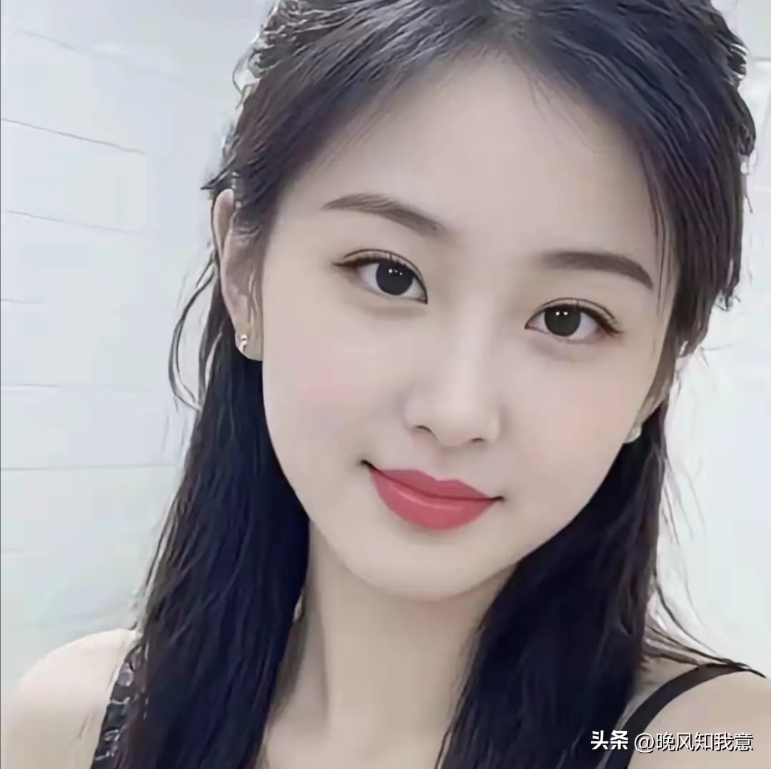 广场舞社交江湖_中老年广场舞服饰_广场舞人际关系门道