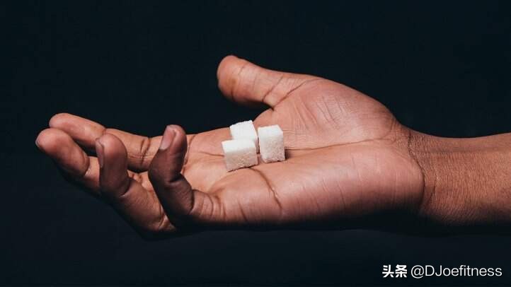 规律运动好处_fitness sport健身单车_中年男性健身