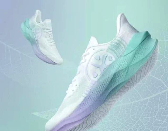 轻量化跑鞋推荐_跑鞋科技_跑步机什么牌子好 跑步机如何