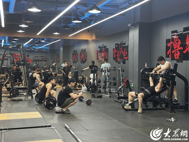 东营健身消费券_概念游泳健身房优惠活动_东营跑步机什么牌子好