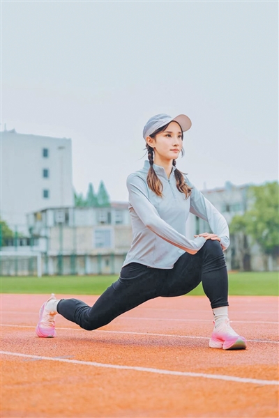 跑步前准备_跑中注意事项_健身要带手套吗