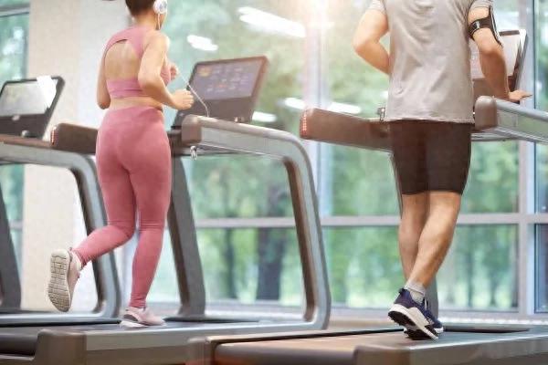 跑步机常见伤害预防_汇康m8跑步机怎么样_跑步机安全使用