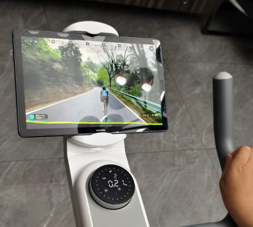 家用动感单车_跑步机 什么牌子好_千元动感单车挑选指南