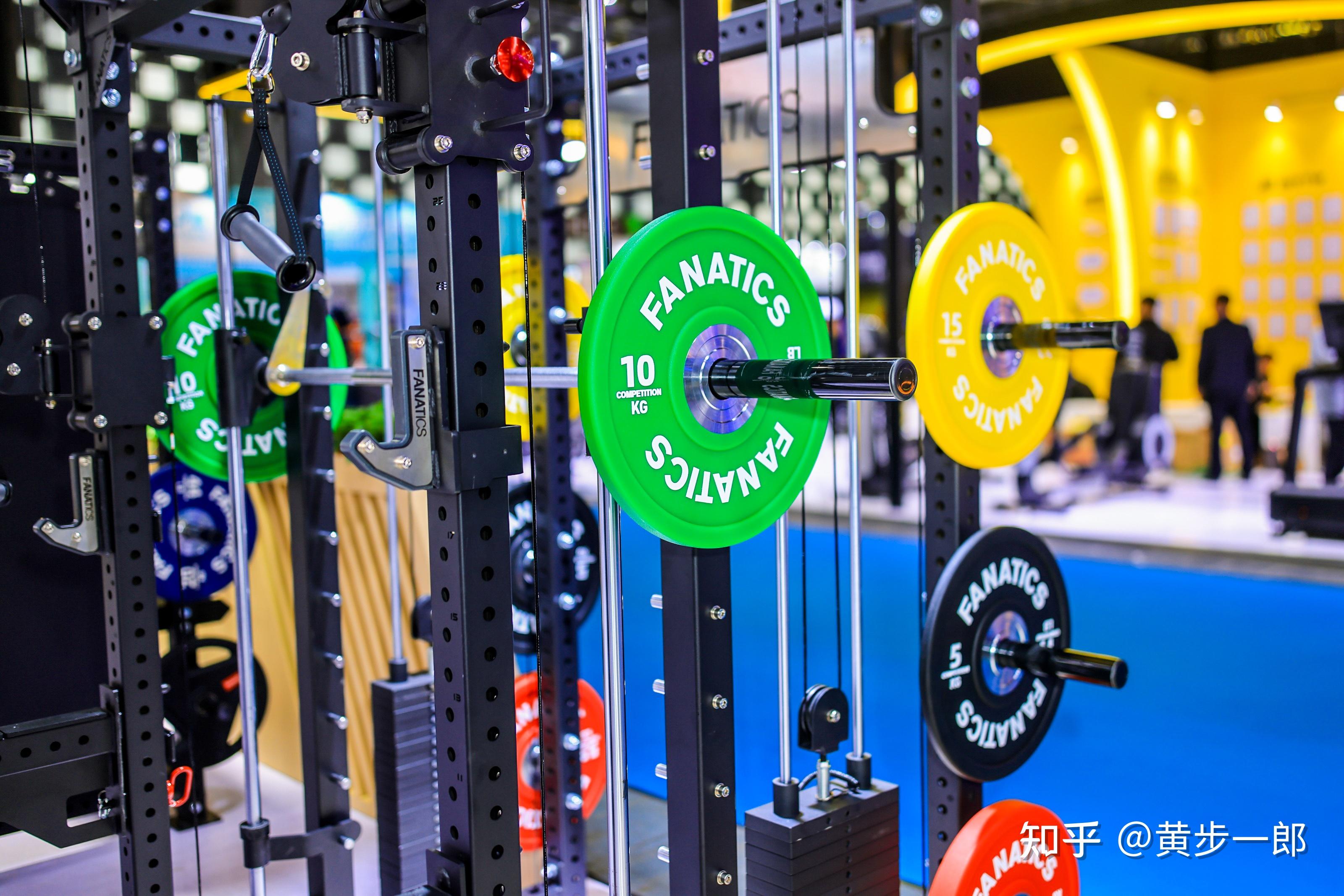 综合训练器_如何选择合适自己的家用综合训练器_家用综合训练器评测选购