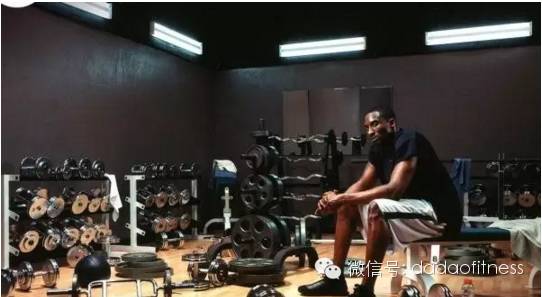 科比 反重力跑步机_科比训练计划_科比健身方法