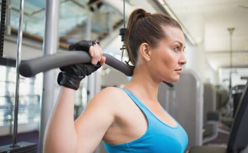 如何锻炼股四头肌 怎样锻炼股四头肌 练股四头肌的方法有哪些