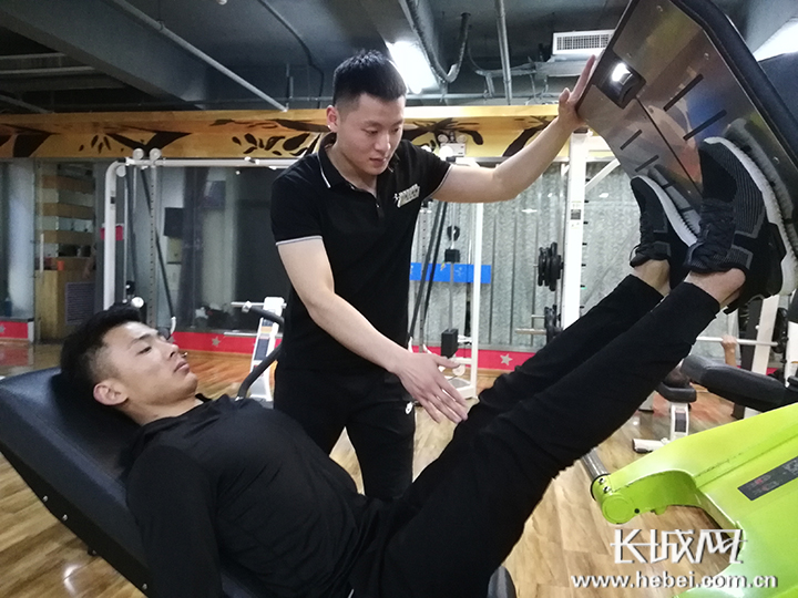 冬季健身注意事项_健身需要带手套吗_冬季健身误区