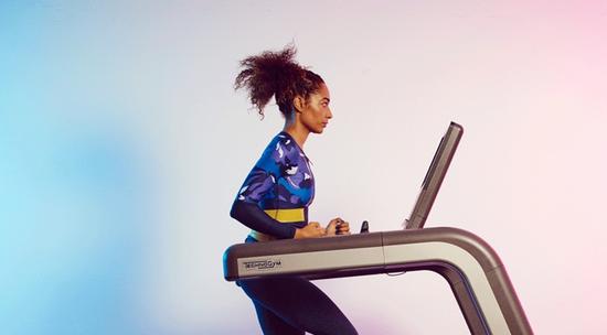 漫画 用跑步机就能练出翘臀 13个动作告别枯燥健身！