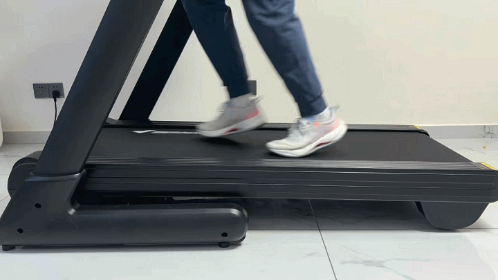 大坡度跑步机推荐_网上买跑步机什么牌子好_家用跑步机选购指南