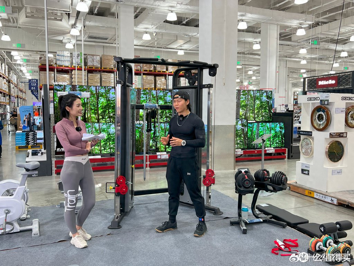 家用综合训练器 配重_酒店健身器材选择_公司健身房设备配置
