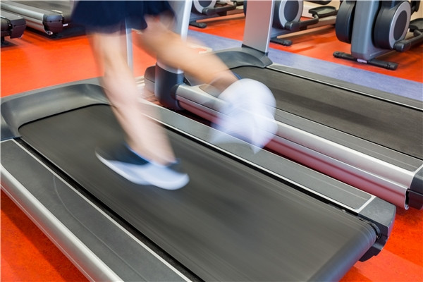 漫画 跑步机哪些牌子好 跑步机跑步心率维持在多少