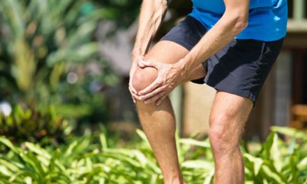 股四头肌功能_股四头肌训练椅_膝关节受伤原因