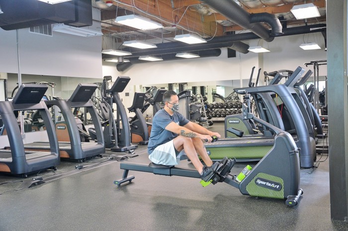 sportsart健身车_SportsArt eco rowing machine_generate electricity with rowing